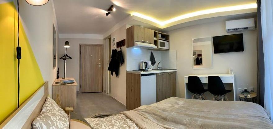 Center Deluxe Studio Thessaloníki Luaran gambar
